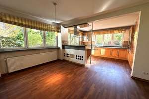 Charmantes & großzügiges Einfamilienhaus in grüner und begehrter Lage von Hamburg-Duvenstedt – Die vollständige Adresse der Immobilie erhältst du vom Anbieter., 22397 Duvenstedt, Hamburg – Vorschaubild 8