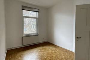 Schöne Altbauwohnung mit Balkon und EBK, zentral gelegen – Kriegerstr. 22, 30161 Vahrenwald, Hannover – Vorschaubild 10