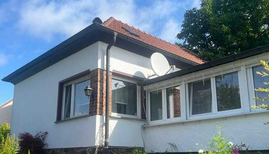 Bild von Kapitalanlage einmal anders, 2 EFH leerstehend, 1 Appartementhaus mit 4 WE vermietet, Bestpreis