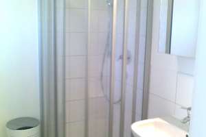 Stilvolle, neuwertige 1-Zimmer-Wohnung mit Balkon und Einbauküche in Erlangen-Bruck – Äußere Brucker Straße 163, 91058 Schönfeld, Erlangen – Vorschaubild 4