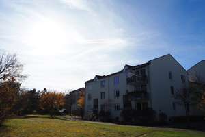 Sonnige 2-Zi Erdgeschosswohnung in München zu verkaufen.