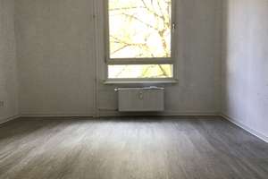 Für Ihre Familie: geräumige 3-Zimmer-Wohnung mit Balkon und Blick ins Grüne! – Albert-Schweitzer-Str. 14, 45279 Freisenbruch, Essen – Vorschaubild 9