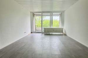 Wunderschöne 2 Zimmer Wohnung mit Balkon und Abstellraum aktuell leer – Hagerweg 36, 47798 Stadtmitte, Krefeld – Vorschaubild 3