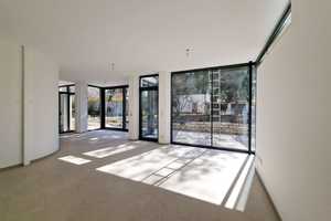 Exklusives NEUBAU Stadthaus, stylish-luxuriös, in ruhiger Lage, Nähe BMW. – Keferloherstraße 150a, 80807 München – Vorschaubild 3