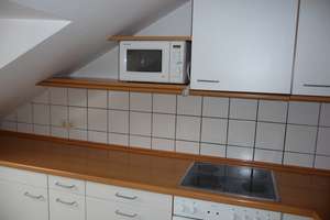 Wunderschöne 3-Zimmer-Dachgeschoss Whg im Düsseldorfer Norden in Grünlage sehr nah zum Rhein gelegen – Neusser Weg 6a, 40489 Kaiserswerth, Düsseldorf – Vorschaubild 10