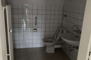 2 Zimmer SENIORENWOHNUNG mit Wohnberechtigungsschein in Köln Höhenhaus – Am Flachsrosterweg 3, 51061 Höhenhaus, Köln – Vorschaubild 3