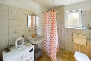 !! Wirklich Einzigartig !!
Riesen Reiterhof in Neurhede zum Bestpreis – Die vollständige Adresse der Immobilie erhältst du vom Anbieter., 26899 Rhede (Ems) – Vorschaubild 48