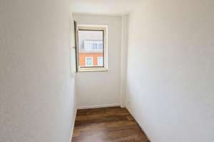 Frisch renovierte Wohnung am Innenhafen – Falkstraße 91, 47058 Duissern, Duisburg – Vorschaubild 4