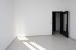 Komfortable Wohnung mit Balkon zum grünen Innenhof - neues Bad und neue Böden – Richardstraße 8, 9113 Schloßchemnitz, Chemnitz – Vorschaubild 17
