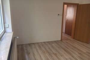 Gepflegte 2-Raum-EG-Wohnung mit Einbauküche in Bielefeld – Die vollständige Adresse der Immobilie erhältst du vom Anbieter., 33607 Mitte, Bielefeld – Vorschaubild 5