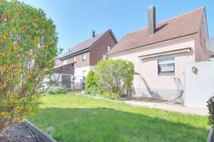 Gemütliches Einfamilienhaus zum selbst verwirklichen mit schnuckeligem Garten – Die vollständige Adresse der Immobilie erhältst du vom Anbieter., 74078 Neckargartach, Heilbronn – Vorschaubild 3