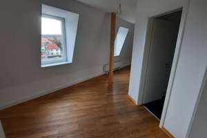 Geräumige 2-Zimmer-Wohnung mit Balkon in Erfurt – Schillerstraße 55, 99096 Löbervorstadt, Erfurt – Vorschaubild 8