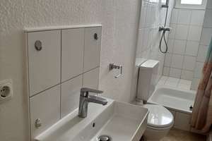 Gepflegte und ruhige 2 Zimmer-Wohnung mit neuem Balkon in beliebter Wohnlage in Wiesbaden – Riedstraße 20, 65187 Biebrich, Wiesbaden – Vorschaubild 20