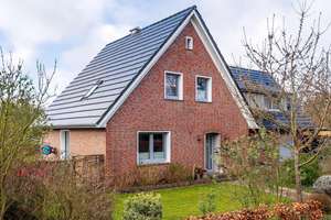 Hochwertig modernisiertes Einfamilienhaus mit Bauplatz in 1A-Wohnlage – Die vollständige Adresse der Immobilie erhältst du vom Anbieter., 26203 Wardenburg – Vorschaubild 1