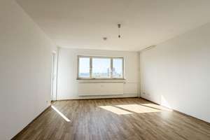 GEPFLEGTE 3-ZIMMERWOHNUNG MIT BALKON IN KREUZBERGER BESTLAGE | PROVISIONSFREI – Blücherstraße 9, 10961 Kreuzberg, Berlin – Vorschaubild 2