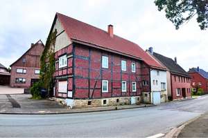 Vielseitiges Wohnhaus mit Ausbaureserve – attraktiv für Investoren oder große Familien – Die vollständige Adresse der Immobilie erhältst du vom Anbieter., 37696 Marienmünster – Vorschaubild 25