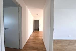 Großzügige 4-Zimmer-Wohnung in Opladen mit Einbauküche und Fußbodenheizung – 51379 Opladen, Leverkusen – Vorschaubild 9