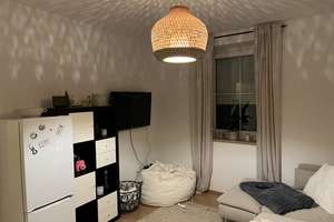 ***Zentrale, kleine 2-Zimmer-Erdgeschosswohng mit Kochnische, Augsburg-Innenstadt*** – Oberer Graben 21, 86152 Lechviertel, östl. Ulrichsviertel, Augsburg – Vorschaubild 4