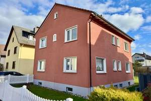Raum für Leben, Lachen und Erinnerungen
- Schönes Einfamilienhaus mit Garten & Garage - – Die vollständige Adresse der Immobilie erhältst du vom Anbieter., 64839 Münster – Vorschaubild 2