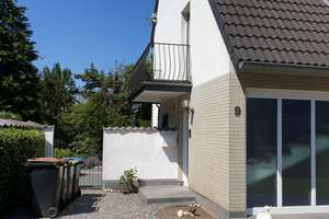 Schöne 3-Zimmer-DG-Wohnung mit Balkon in Rath/Heumar, Köln