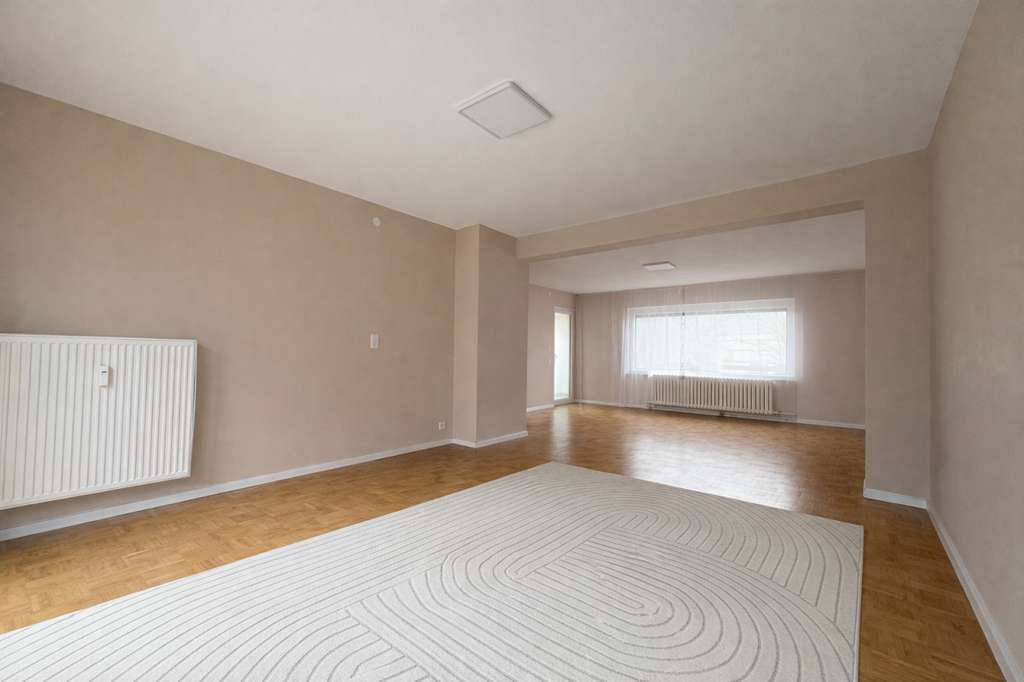 Immobilie in Gemünden am Main - Flexibles Zweifamilienhaus mit getrennten Eingängen – ideal für Eigennutzer & Kapitalanleger! - Bild 4