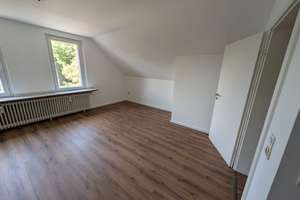 +++ Schöne  renovierte 52 m² 2-Zimmer  DG-Wohnung in Aplerbeck +++ – 44287 Aplerbeck (Ortsteil), Dortmund – Vorschaubild 2