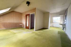 Ihr neues Zuhause: Gepflegtes RMH mit Gartenidylle und Ausbaupotenzial in Nürnberg-Weiherhaus – Die vollständige Adresse der Immobilie erhältst du vom Anbieter., 90455 Kornburg, Worzeldorf, Nürnberg – Vorschaubild 11