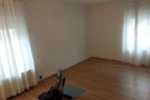 Sehr helle zwei Zimmer Küche Bad Wohnung in Wiesbaden Erbenheim ab 1.7.26 zu vermieten  – Barbarossastraße 1, 65205 Erbenheim, Wiesbaden – Vorschaubild 7