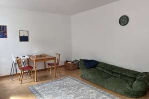 Möblierte 2-Zimmer-Wohnung in der Regensburger Innenstadt, befristet auf 6 Monate – 93049 Innenstadt, Regensburg – Vorschaubild 8