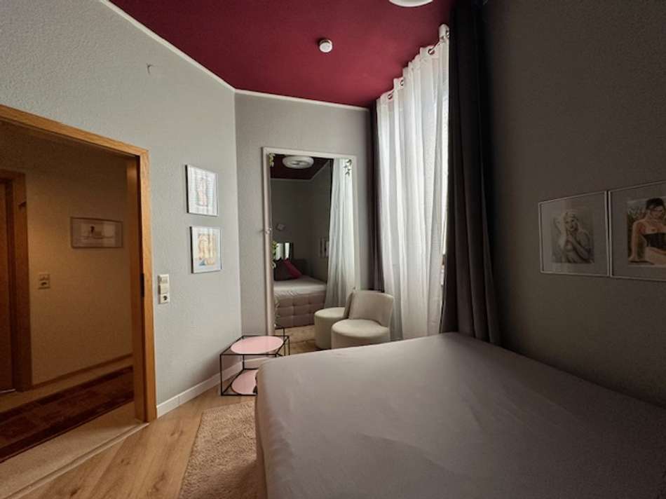 Zimmer 6