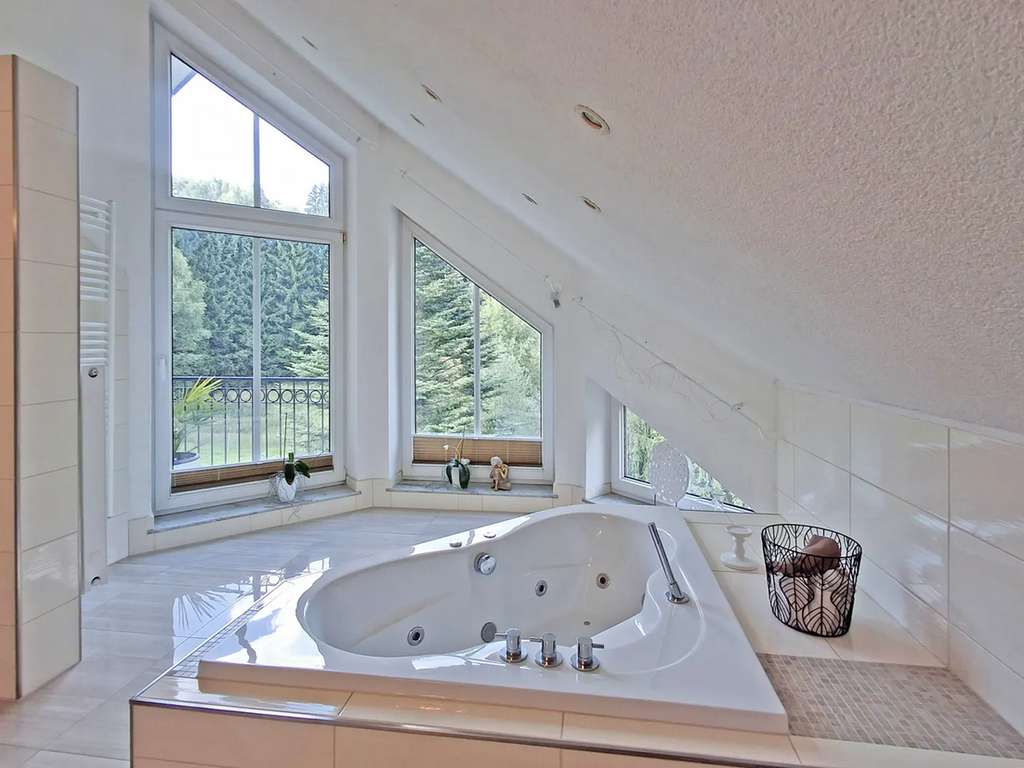 Immobilie in Steinach - Pure Lebensqualität: Einfamilienhaus mit Spa & Traumlage - Bild 1