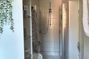 Charmante 3,5-Zimmer-Altbauwohnung im Zentrum von Erlangen – Die vollständige Adresse der Immobilie erhältst du vom Anbieter., 91052 Rathausplatz, Erlangen – Vorschaubild 4