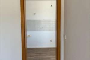 Hochwertig renovierte 3-Zimmer-Wohnung mit Balkon und Fußbodenheizung  zu vermieten  – Die vollständige Adresse der Immobilie erhältst du vom Anbieter., 86161 Wolfram-und Herrenbachviertel, Augsburg – Vorschaubild 4