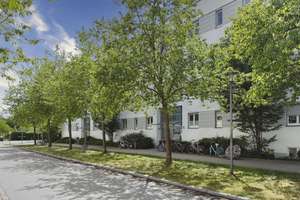 Sehr schöne moderne helle Garten-Wohnung direkt am Riemer Park, Baujahr 2001 (langjährig vermietet)