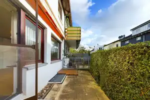 Gepflegtes Einfamilienhaus mit Platz für die ganze Familie | Große Doppelgarage, EBK & neues Bad – Heilbronn (Kreis) – Vorschaubild 10