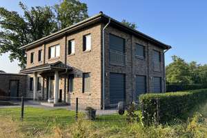 Exklusives Einfamilienhaus mit Wellness & Smart Home – Die vollständige Adresse der Immobilie erhältst du vom Anbieter., 28865 Lilienthal – Vorschaubild 2