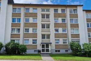 Einziehen und Wohlfühlen!
Umfassend modernisierte 3-Zimmerwohnung mit Balkon in Forst – Die vollständige Adresse der Immobilie erhältst du vom Anbieter., 52078 Forst, Aachen – Vorschaubild 2