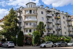 Ab 01.10. Neuhausen 2 Zimmer * WG geeignet * Balkon * Einbauküche – 80636 Sankt Vinzenz, München – Vorschaubild 3