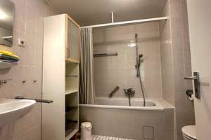 Exklusive 3-Zimmer-Wohnung mit 2 Balkonen im Herzen von Düsseldorf-Oberkassel – Die vollständige Adresse der Immobilie erhältst du vom Anbieter., 40545 Oberkassel, Düsseldorf – Vorschaubild 8