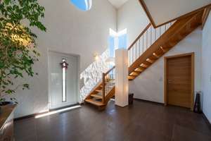Exklusives Familienhaus mit Galerie und sonniger Terrasse – Die vollständige Adresse der Immobilie erhältst du vom Anbieter., 35085 Ebsdorfergrund – Vorschaubild 11