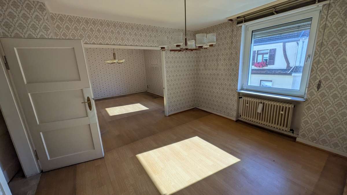 Renovierungsbedürftiges Stadthaus, Ludwigshafen am Rhein – Bild 3