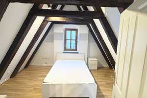 Erstbezug nach Renovierung | TOP Altstadt-Lage |  Dachterrasse | zwei Bäder |  Altbau-Juwel – Pfladergasse 5, 86150 Augsburg – Vorschaubild 2