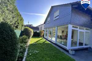 Schönes Einfamilienhaus mit kleinem Garten und Carport! – Rheinisch-Bergischer Kreis – Vorschaubild 1
