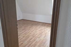 3,5-Zimmer Dachgeschoss Wohnung an der Burgruine - Essen Burgaltendorf – Dumberger Straße 12, 45289 Burgaltendorf, Essen – Vorschaubild 5