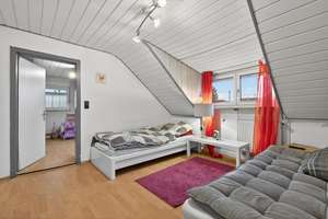 Charmantes Einfamilienhaus für Großfamilien – Die vollständige Adresse der Immobilie erhältst du vom Anbieter., 76149 Neureut, Karlsruhe – Vorschaubild 20