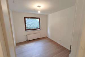 Hochwertig, hell & perfekt fürs Homeoffice: Top-gepflegte 4-Zimmer-Wohnung in Eutingen – Die vollständige Adresse der Immobilie erhältst du vom Anbieter., 75181 Eutingen, Pforzheim – Vorschaubild 10