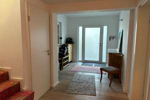 Freistehendes EFH mit Einliegerwohnung, mit riesigem Garten & großem Entwicklungspotenzial – Die vollständige Adresse der Immobilie erhältst du vom Anbieter., 65201 Schierstein, Wiesbaden – Vorschaubild 4