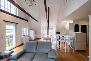 Exklusive Country-WG – 7 Zimmer, Sportraum & 70.000 m² Natur – Die vollständige Adresse der Immobilie erhältst du vom Anbieter., 28357 Altstadt, Bremen – Vorschaubild 3