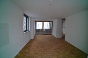 3 Zimmer Wohnung mit Loggia in Augsburg-Lechhausen – Quellenstraße 5, 86165 Lechhausen-Süd, Augsburg – Vorschaubild 3