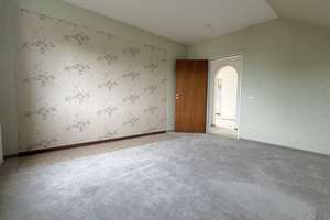 Helle Dachgeschosswohnung mit großzügigem Süd-Balkon in Bielefeld-Baumheide – 33609 Heepen, Bielefeld – Vorschaubild 24